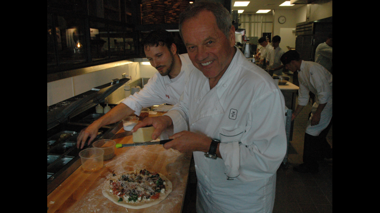Wolfgang Puck Pizza Bar | WSOC-TV Wolfgang Puck Pizza Bar | WSOC-TV