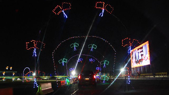 charlotte motor speedways speedway christmas returns nov 19 dec 30 - Lowes Motor Speedway Christmas Lights charlotte motor speedways speedway christmas returns nov 19 dec 30 - Lowes Motor Speedway Christmas Lights