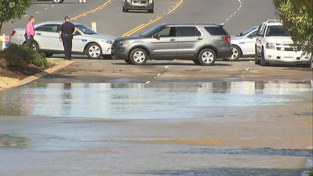 WHAT YOU NEED TO KNOW: Massive water main break in York County - WSOC Charlotte